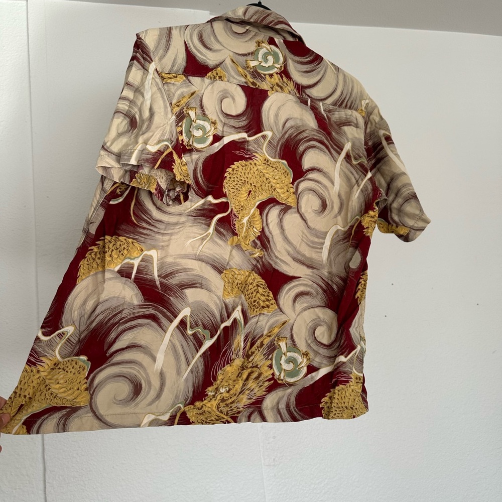 Vintage Dragon Makapuu Hawaiian Shirt with Red Gold Button Down Design Rare - Picture 6 of 8